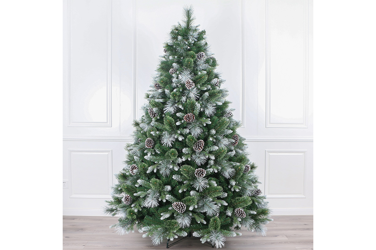 Tara Snowy 7ft Deluxe Christmas Tree