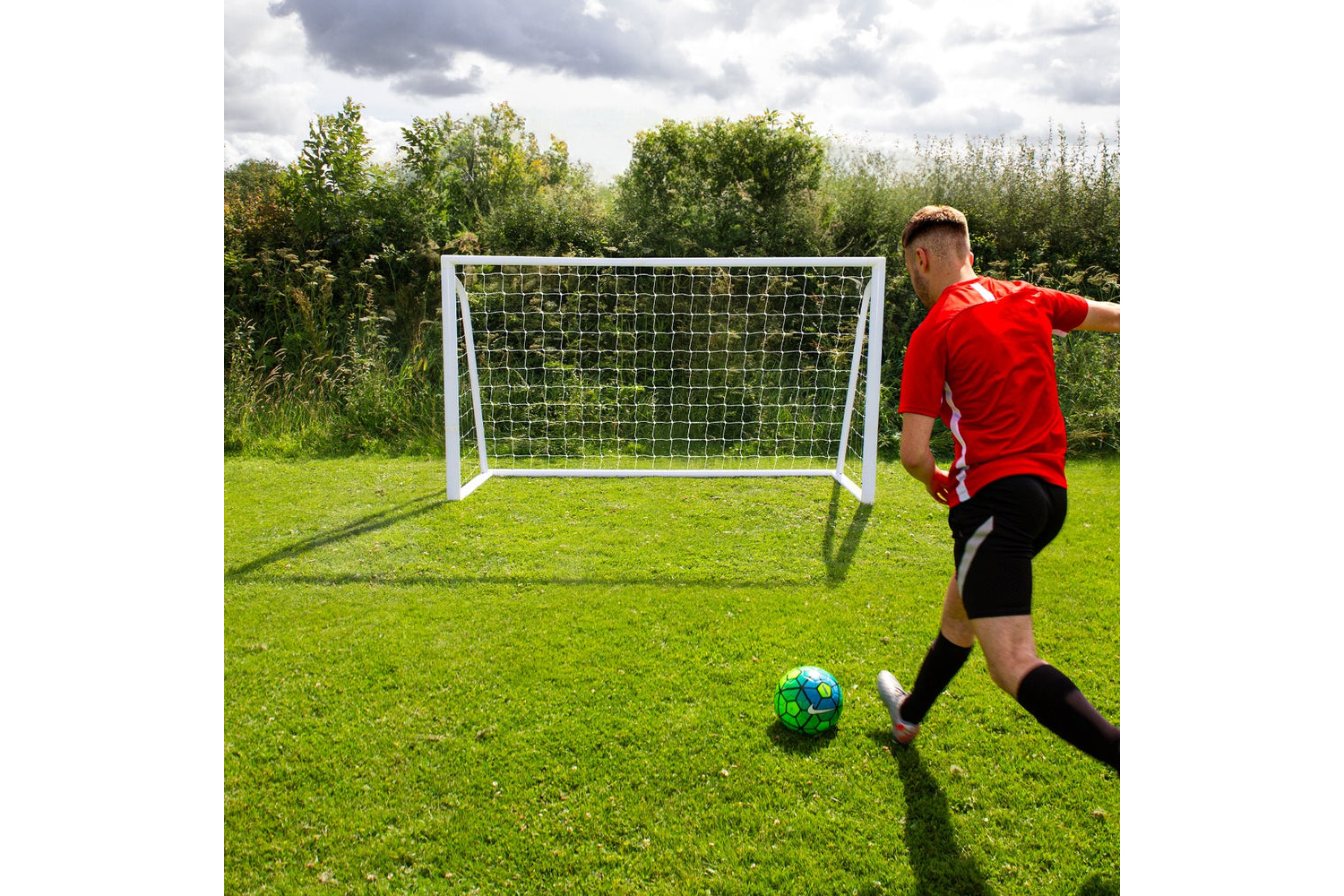 Monstershop Football Goal Carry Case & Target Sheet | White