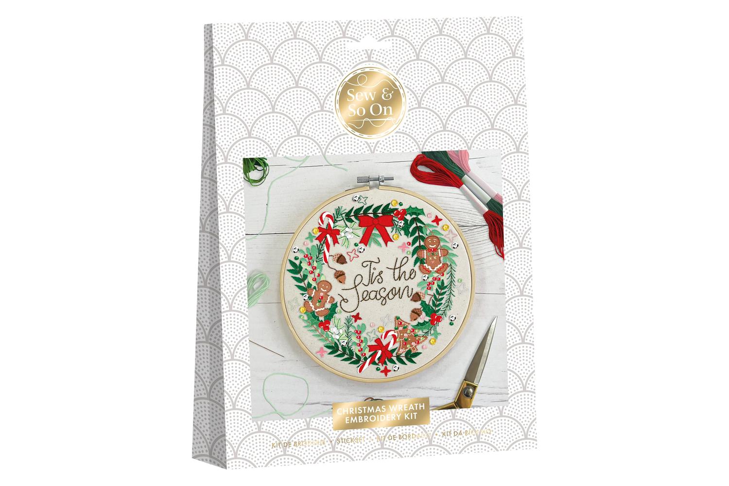Sew & So On Sew 106013 - Embroidery Kit  Christmas Wreath