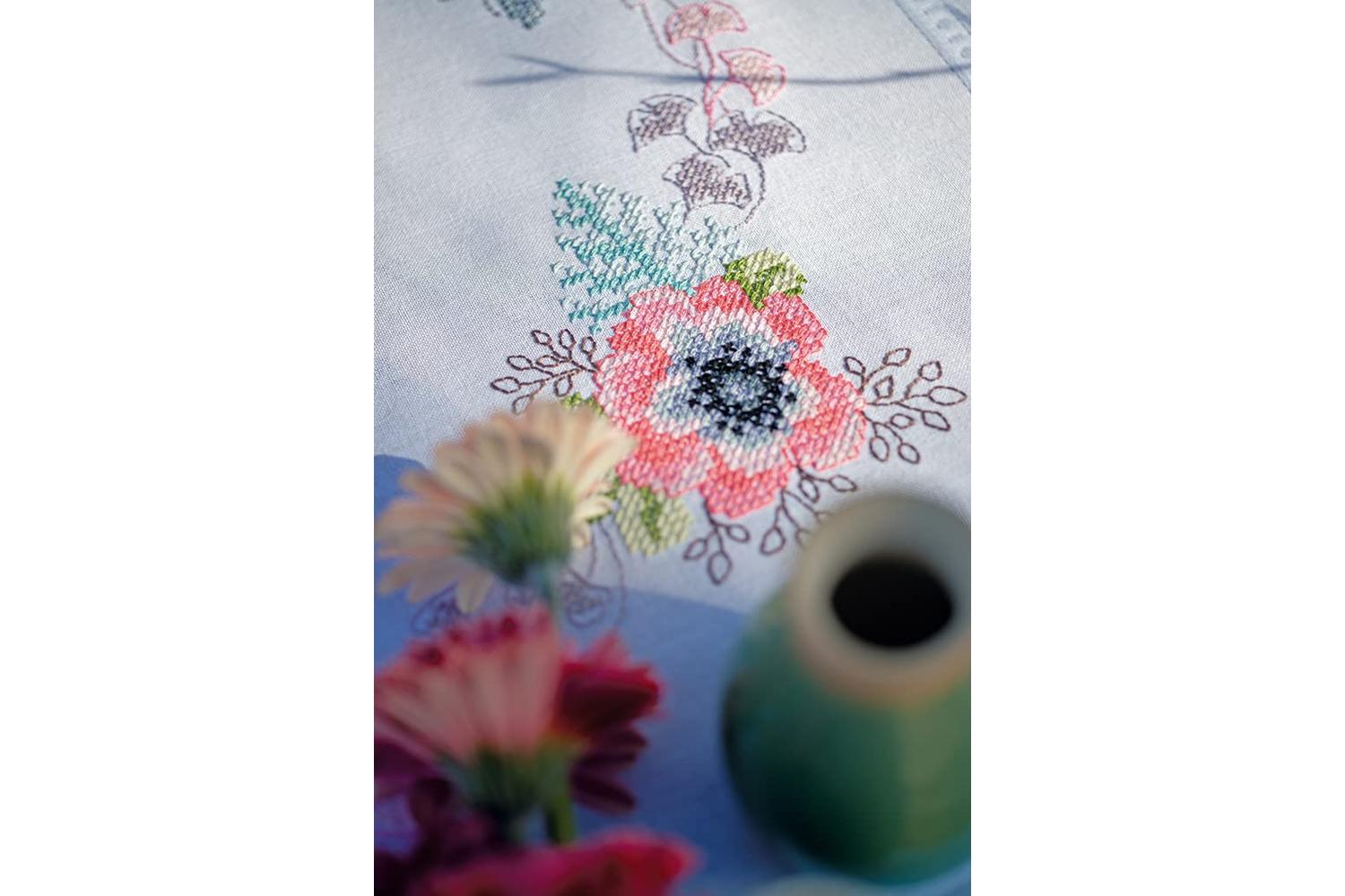 Vervaco Gro-pn-0168658 - Emb Tclth Pstl Flwr - Embroidery Ki