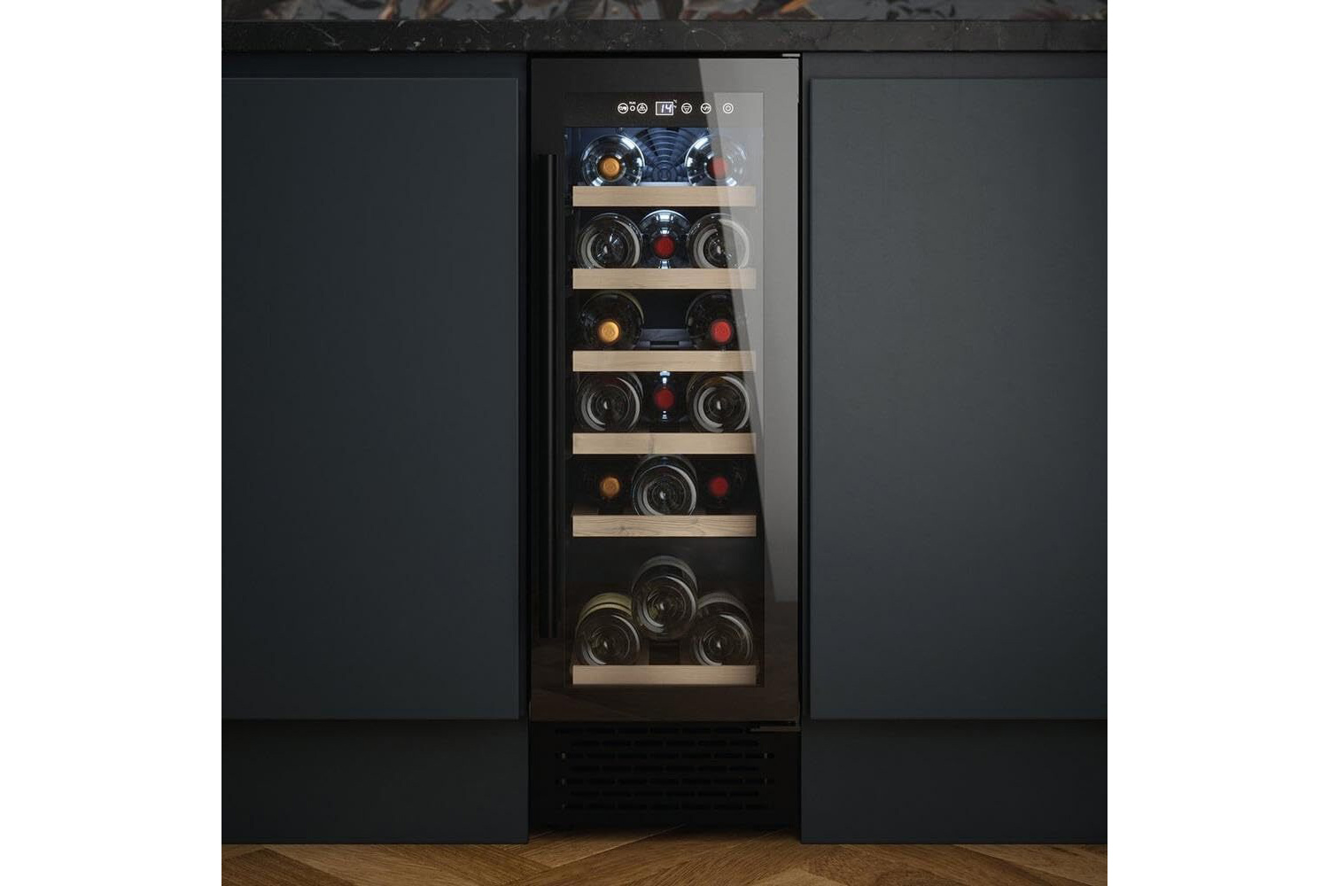 Cata 18 Bottle Capacity Wine Cooler | Black | UBBKWC30