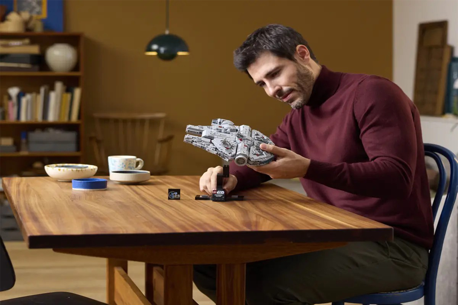 Lego Star Wars Millennium Falcon Building Toy Set