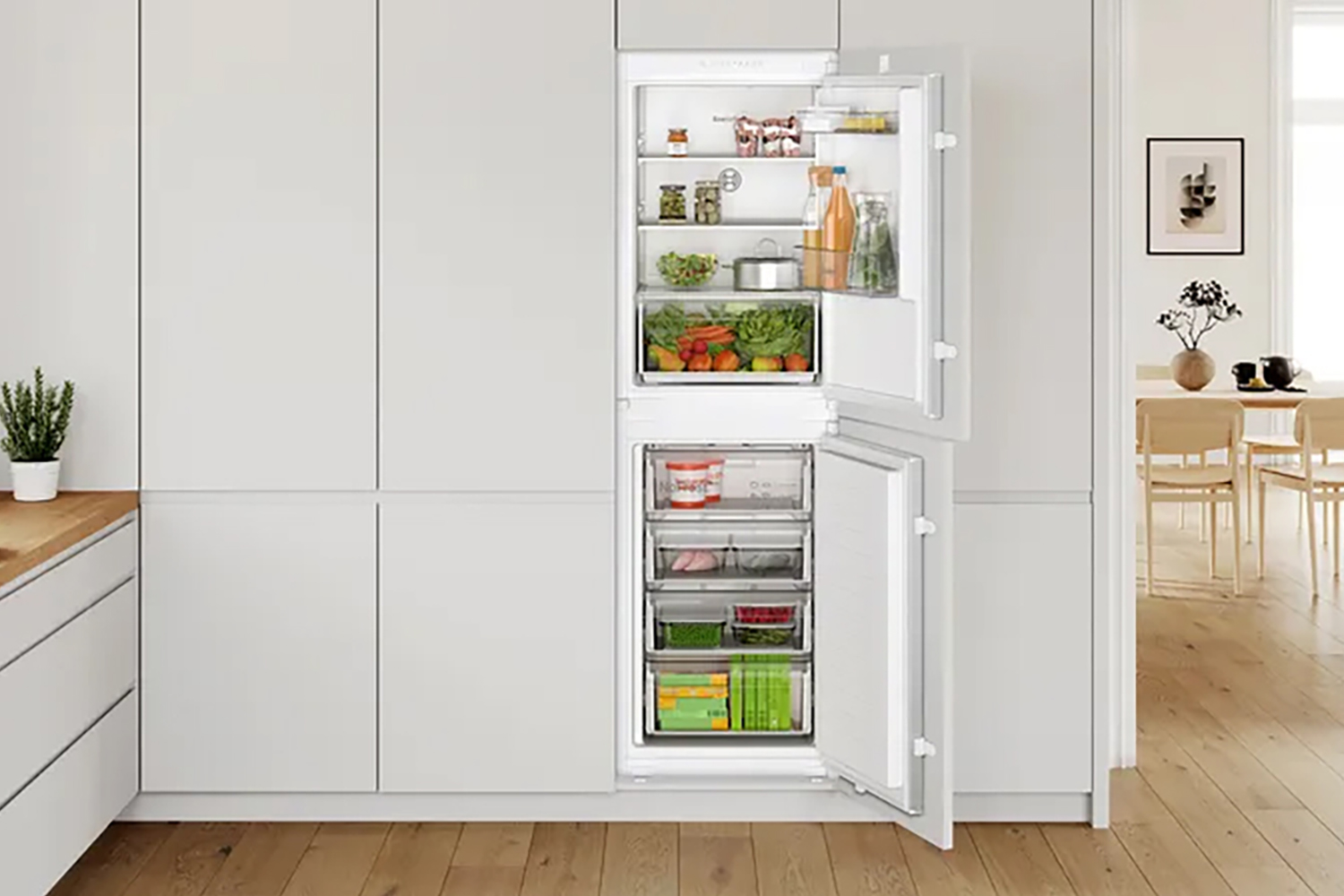 Bosch Series 2 Built-in Fridge Freezer | KIN85NSE0G